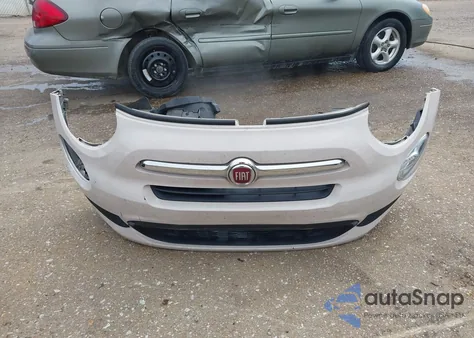 2016 Fiat 500X Easy из США, поврежденный, VIN ZFBCFYBT2GP495999